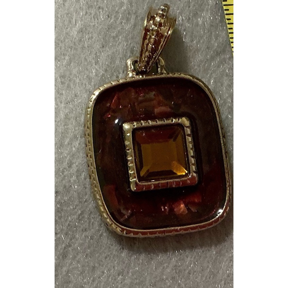 Liz Claiborne LC Pendant Amber Colored Faceted ‎ Rhinestone in Vintage Signed